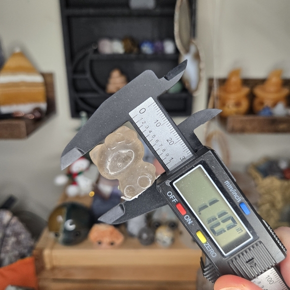 Mini Smokey Quartz Hello Kitty Crystal Carving - Picture 4 of 4